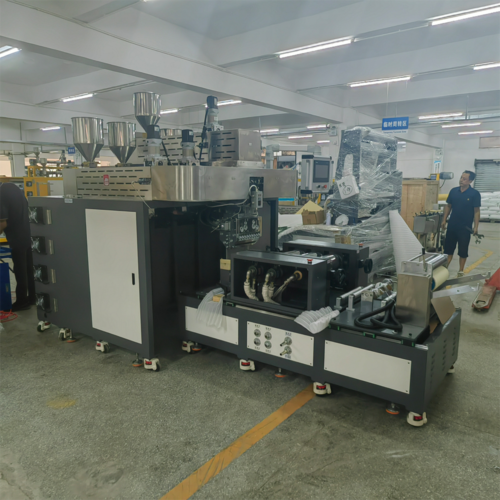 ZS-432-5五层共挤流延机